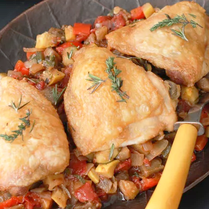 Barbecued Chicken Thighs with Ratatuja