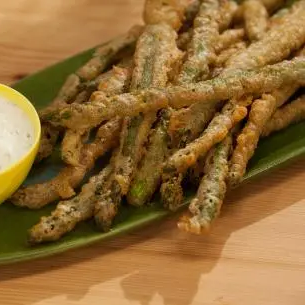 Beer Battered Asparagus with Lemon Herb Sauce