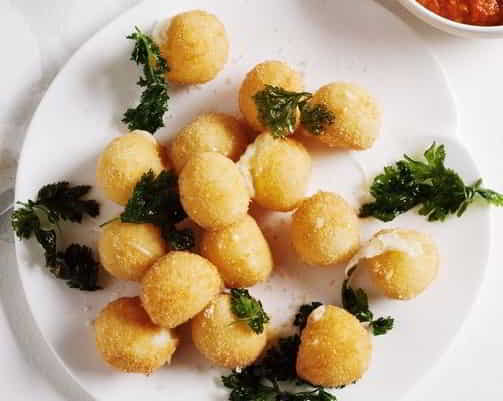 Deep Fried Mozzarella Balls with Smokey Tomato Sauce