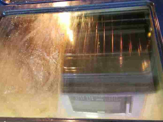 How to Clean Oven Glass