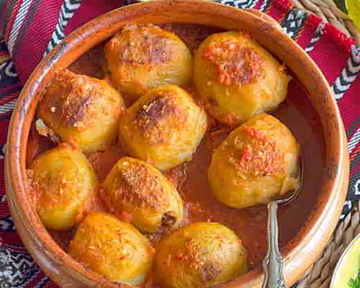 Middle Eastern Stuffed Potatoes (batata mahshieh)