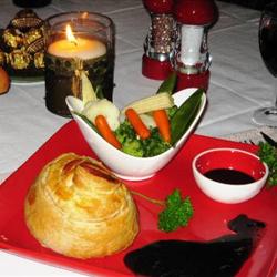 Beef Wellingtons with Red Wine Sauce