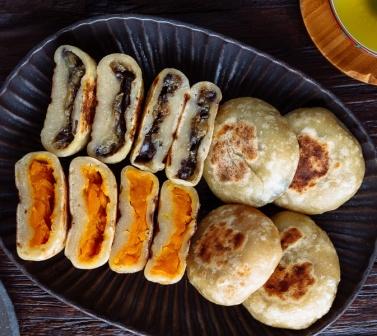 Oyaki (Japanese Stuffed Dumplings)