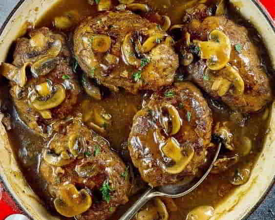 Salisbury Steak With Mushroom Gravy