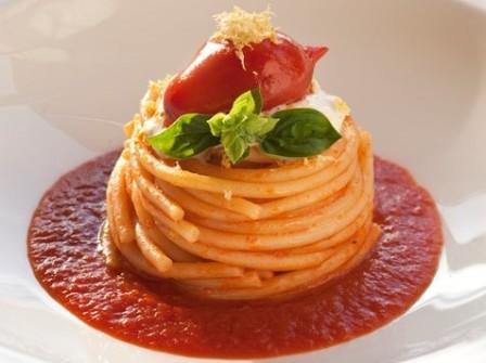 Spaghetti with Tomatoes and Burrata