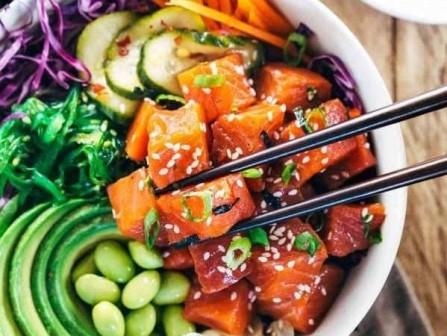 Spicy Salmon Poké Bowls