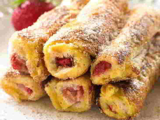 Strawberry French Toast Roll-Ups