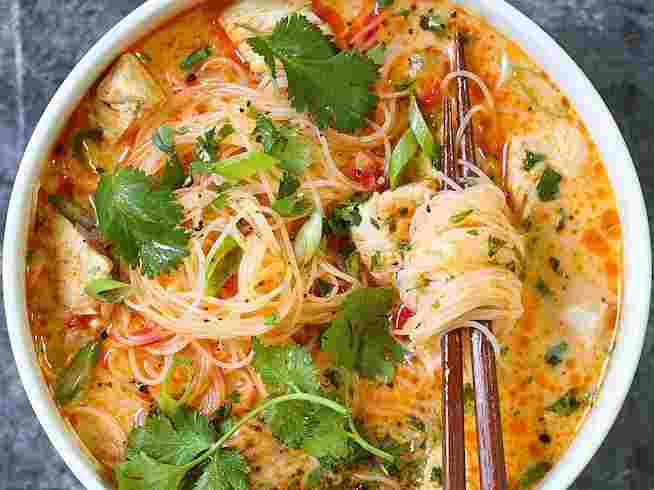 Thai Red Curry Noodle Soup