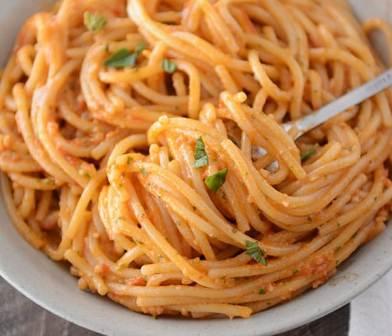 Tomato Pesto Pasta
