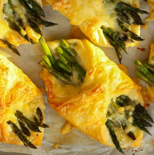 Asparagus Puff Pastry Bundles