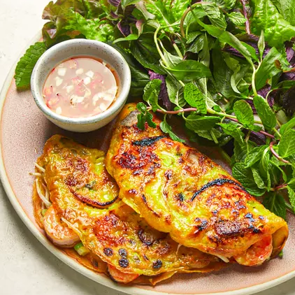 Bánh xèo (Vietnamese Shrimp Pancakes)