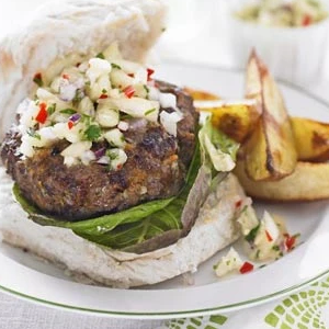 Beefburger with Pineapple Relish and Chips