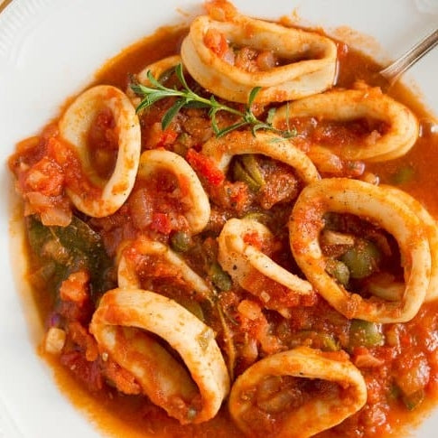 Calamari with Tomato Sauce