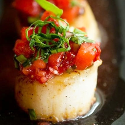 Caramelized Scallops With Strawberry Salsa