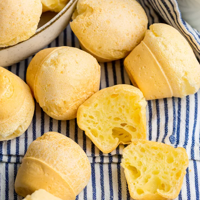 Cheese Bread (Pao de Queijo)