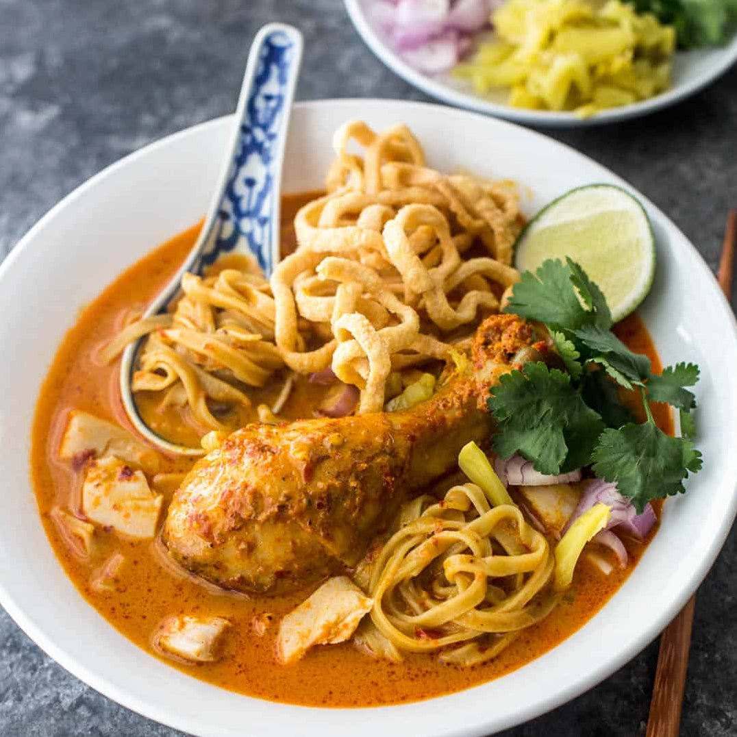 Chiang Mai Curried Noodles (Khao soi gai)