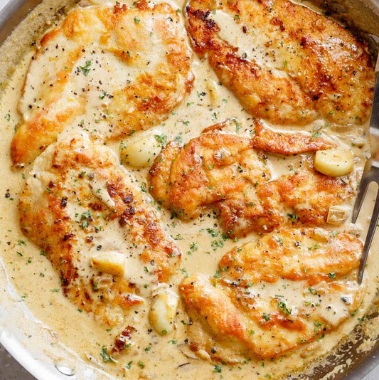 Chicken Fillet with Garlic Sauce