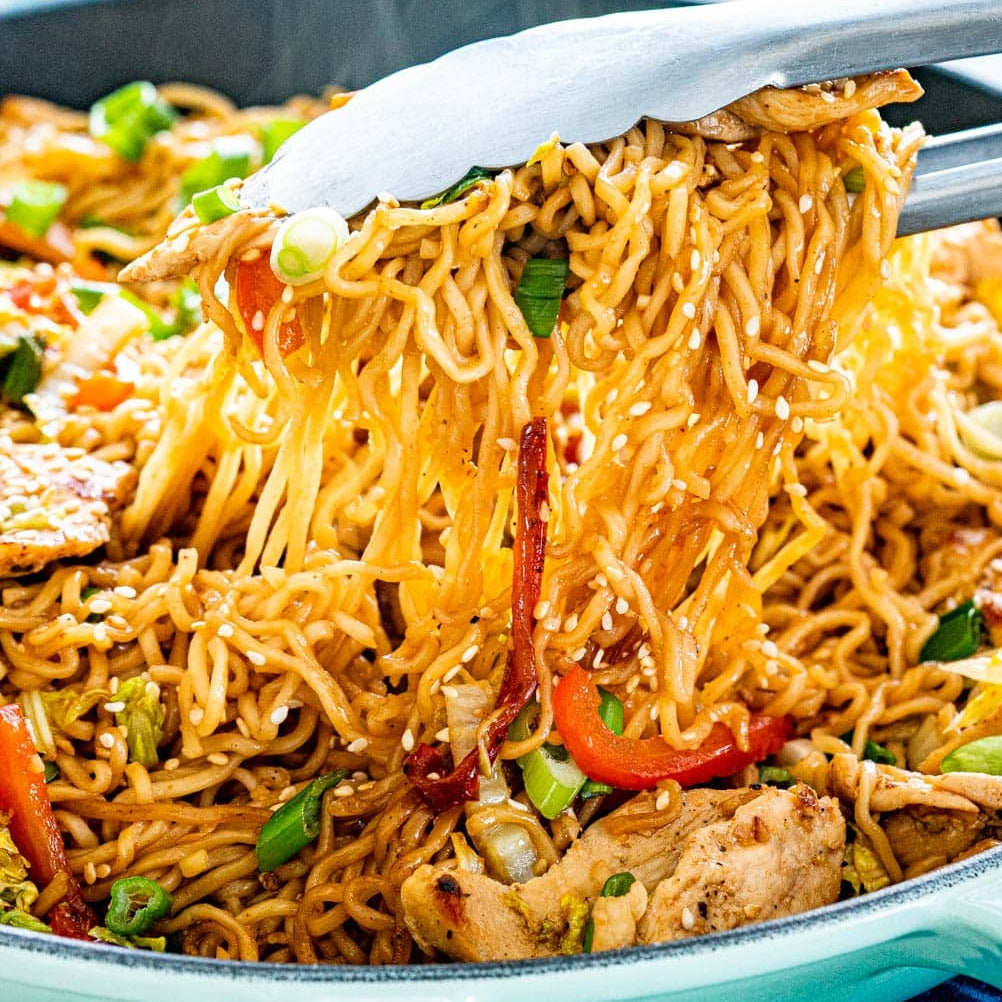 Chicken & Ramen Stir Fry