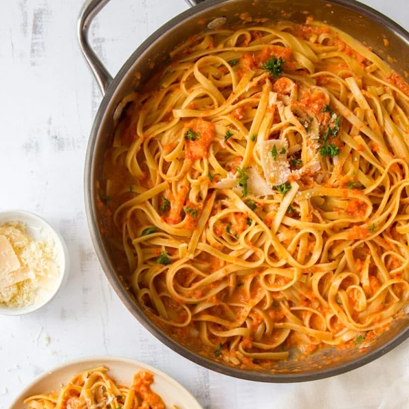 Garlic & Orange Pepper Fettuccine Alfredo