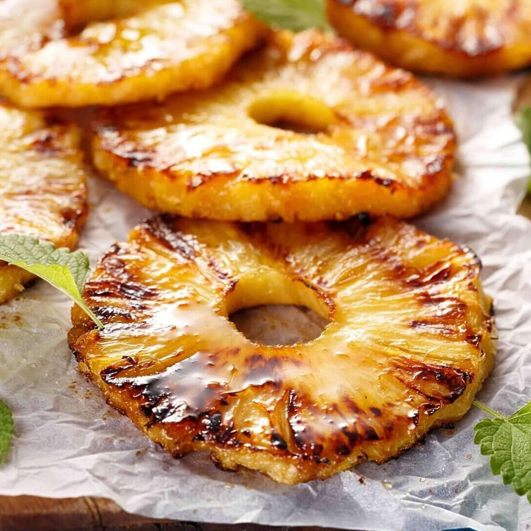 Grilled Pineapple with Cinnamon Honey Drizzle