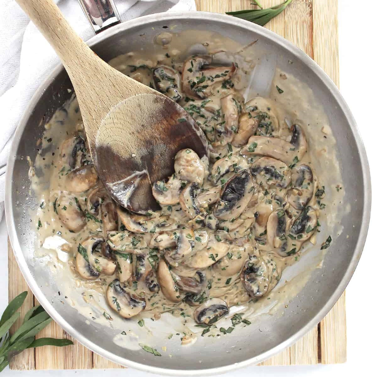 Grilled Tarragon Mushrooms