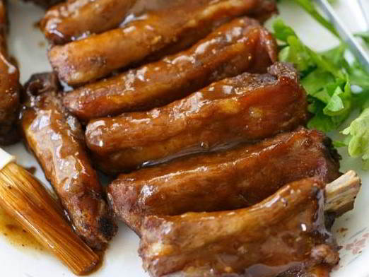 Hoisin-Glazed Spare Ribs