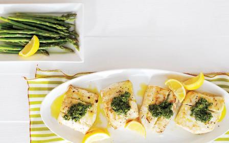 Pan-Fried Halibut with Lemon-Dill Pesto
