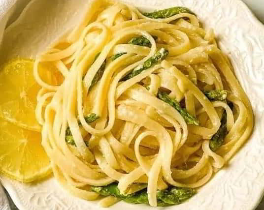 Pasta with Lemon & Asparagus