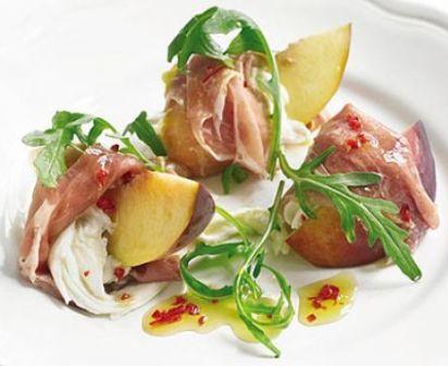 Prosciutto-wrapped Peaches
