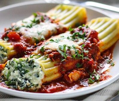 Spinach and Three Cheese Manicotti