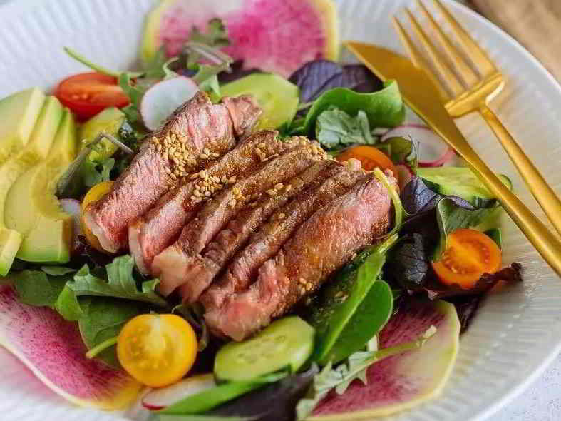 Steak Salad with Shoyu Dressing