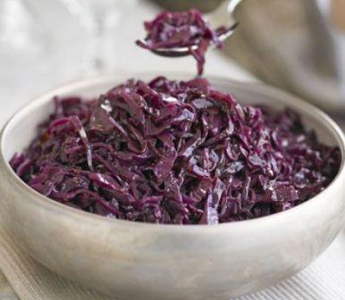 Sticky Spiced Red Cabbage