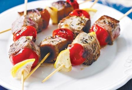 Tuna Skewers with Cherry Tomatoes